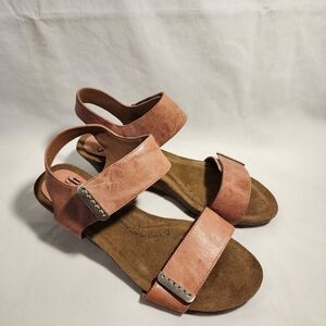 Sofft Blush Pink Sandals